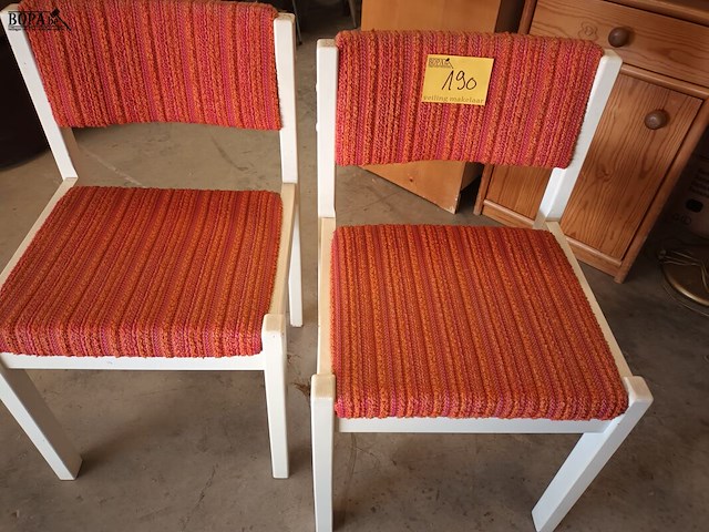 Lot 190 - vintage stoelen. 2 stuks - afbeelding 1 van  3