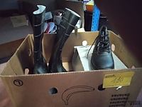 Lot 190 - werkschoenen + laarzen dunlop mt 45-47 - afbeelding 1 van  1