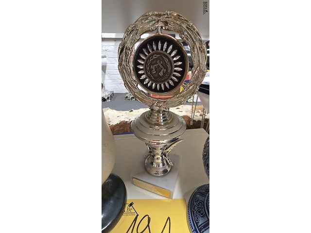 Lot 191 - aandenkens/ trofee 3 stuks - afbeelding 4 van  4