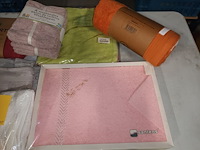 Lot 191 - badlinnen. 10 stuks - afbeelding 4 van  6