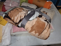 Lot 191 - badlinnen. 10 stuks - afbeelding 5 van  6