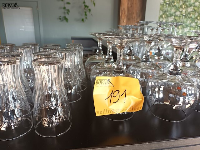 Lot 191 - diverse glazen - afbeelding 4 van  4