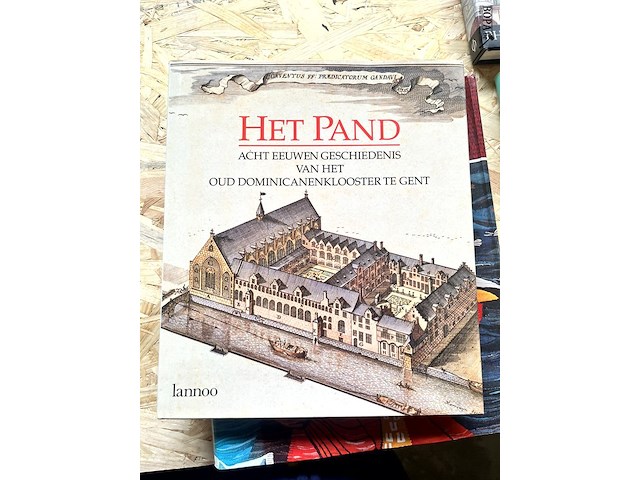 Lot 191 - het pand acht eeuwen geschiedenis van het oud dominicanenklo - afbeelding 1 van  5