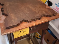 Lot 191 - plantenstaander - afbeelding 2 van  3