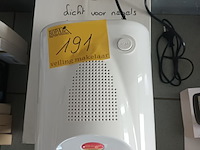 Lot 191 - uv-lamp voor gelnagels - afbeelding 1 van  4
