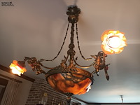 Lot 192 - antiek luster met engeltjes - afbeelding 6 van  7