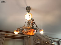 Lot 192 - antiek luster met engeltjes - afbeelding 7 van  7
