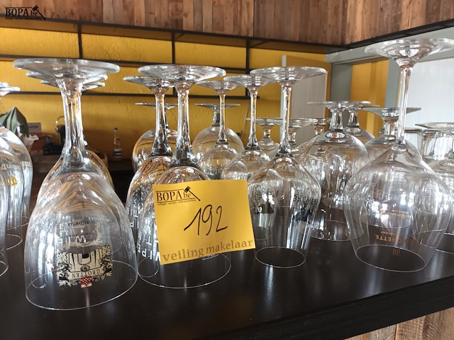 Lot 192 - diverse bierglazen - afbeelding 5 van  5