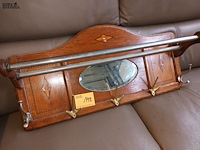 Lot 192 - wand kapstok - afbeelding 1 van  6