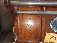 Lot 192 - wand kapstok - afbeelding 3 van  6