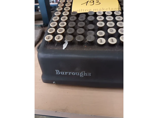 Lot 193 - antieke rekenmachine burroughs - afbeelding 2 van  5