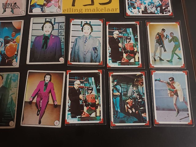 Lot 193 - batman verzamelkaartjes. 75 stuks - afbeelding 2 van  9
