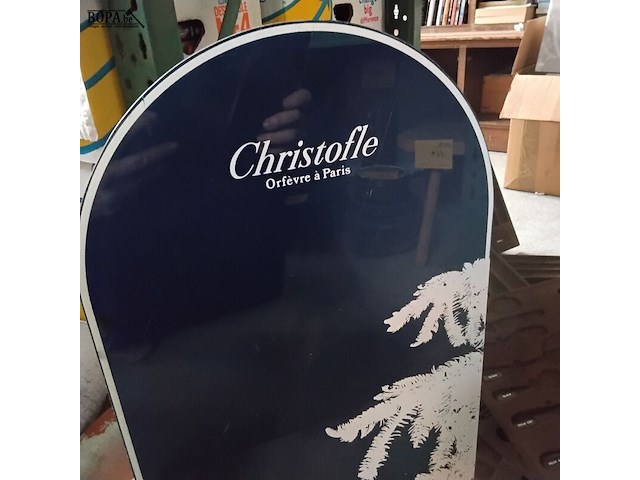 Lot 193 - displays christofle - afbeelding 3 van  3