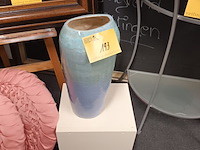 Lot 193 - geglazuurde vaas - afbeelding 4 van  4
