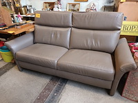 Lot 193 - lederen 2-zit - afbeelding 1 van  5