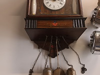 Lot 194 - antieke klok - afbeelding 1 van  4