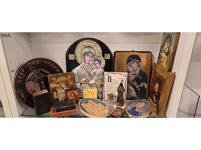 Lot 194 - lot religie, iconen, bijbels... - afbeelding 1 van  11