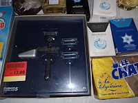 Lot 194 - parfum, zepen en schoonmaak producten - afbeelding 5 van  6