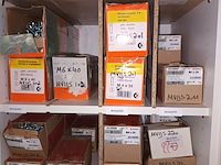 Lot 195 - bevestigingsmateriaal - afbeelding 4 van  4