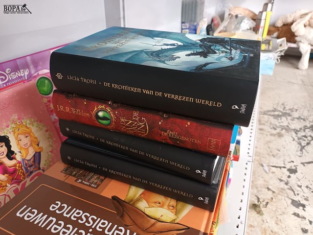 Lot 195 - diverse boeken - afbeelding 2 van  5