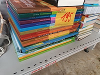 Lot 195 - diverse boeken - afbeelding 3 van  5