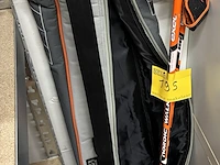 Lot 195 - nordic wandelstokken - 2 stuks met draagtas