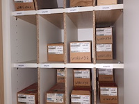 Lot 196 - bevestigingsmateriaal - afbeelding 4 van  5