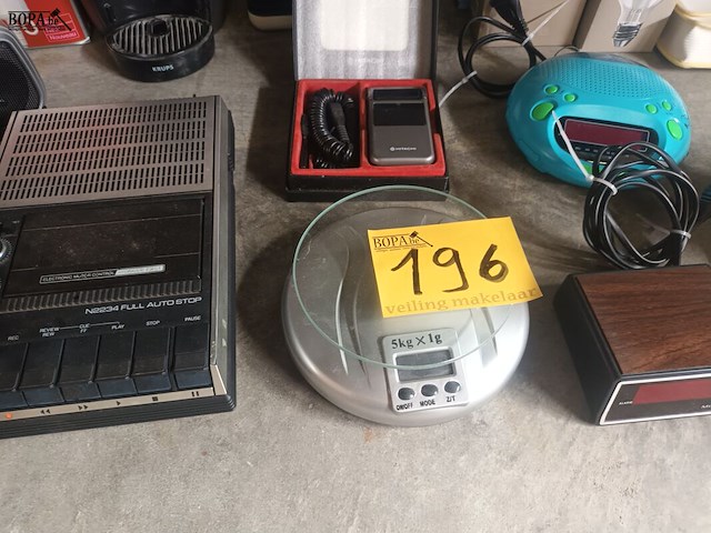 Lot 196 - diverse elektro. 14 stuks - afbeelding 7 van  7
