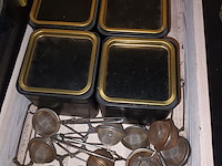 Lot 196 - koffiezetapparaat, thee en toebehoren - afbeelding 5 van  5