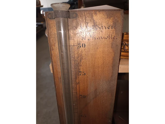 Lot 196 - mariotte barometer - afbeelding 2 van  3