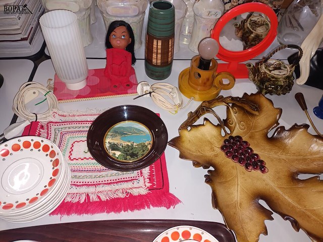 Lot 196 - retro decoratie en huisraad. 42 stuks - afbeelding 3 van  6