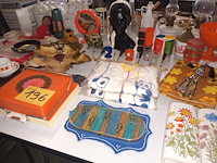 Lot 196 - retro decoratie en huisraad. 42 stuks - afbeelding 6 van  6