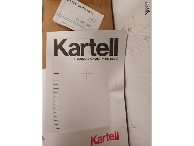 Lot 197 - design spiegel kartell - afbeelding 4 van  4
