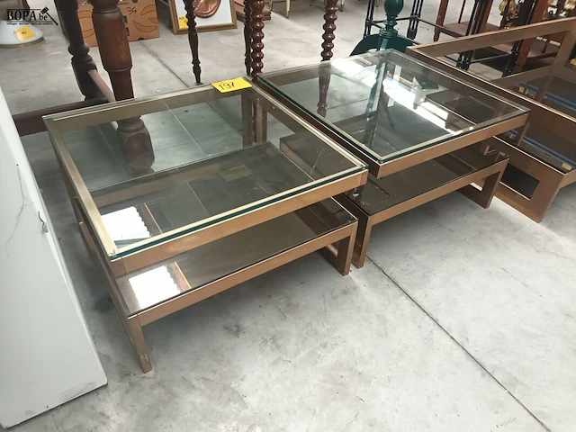 Lot 197 - salontafel belgochrom. 2 stuks - afbeelding 2 van  4