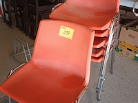 Lot 197 - vintage oranje stoelen belgium. 6 stuks - afbeelding 1 van  3