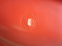Lot 197 - vintage oranje stoelen belgium. 6 stuks - afbeelding 2 van  3