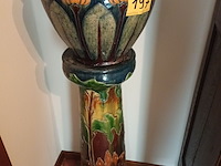 Lot 197 - vlaams aardewerk bloempot op staander - afbeelding 6 van  6