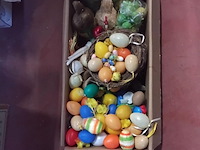 Lot 198 - decoratie pasen allerlei - afbeelding 2 van  2