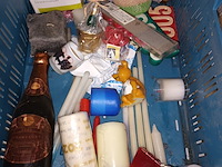 Lot 198 - kaarsen - afbeelding 4 van  4