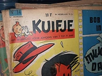 Lot 198 - lot oude kuifje magazines - afbeelding 2 van  3
