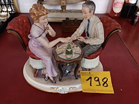 Lot 198 - porseleinen beeld capodimonte - afbeelding 1 van  7