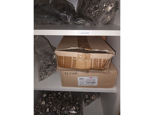 Lot 199 - bevestigingsmateriaal - afbeelding 3 van  6