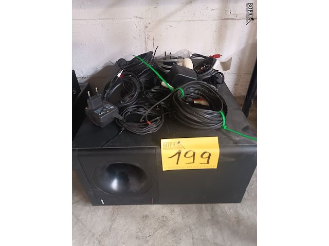 Lot 199 - stereo keten - afbeelding 2 van  5