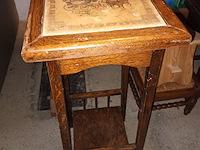 Lot 199 - vintage klein meubilair. 4 stuks - afbeelding 2 van  5