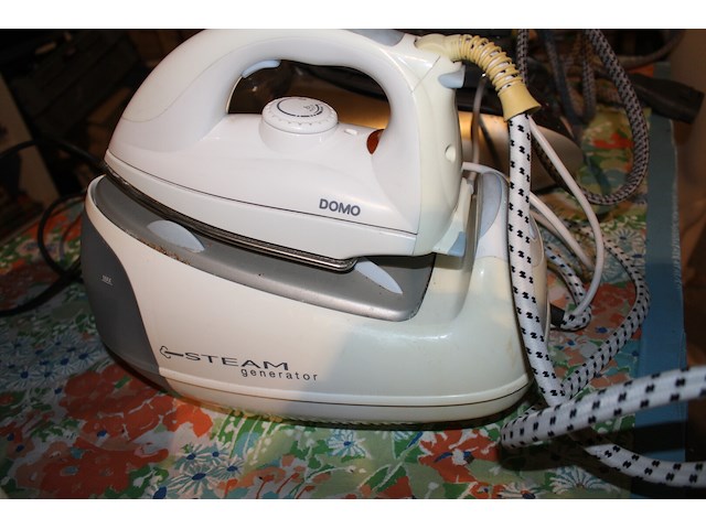 Lot 1x domo + 2x bosch (niet getest) - afbeelding 1 van  2