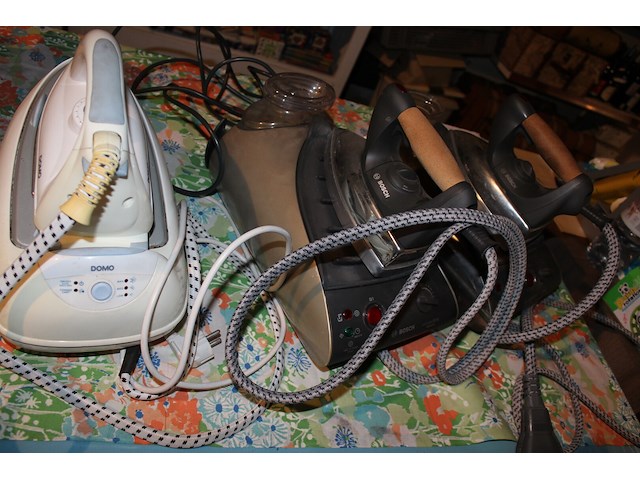 Lot 1x domo + 2x bosch (niet getest) - afbeelding 2 van  2