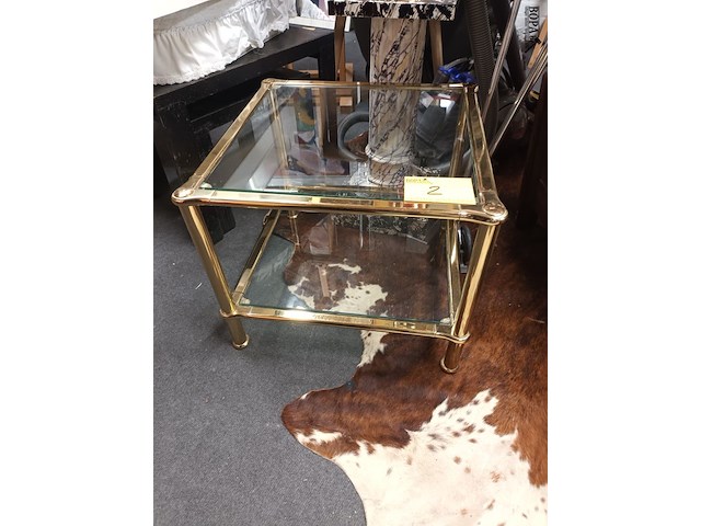 Lot 2 - bijzettafel - afbeelding 1 van  3