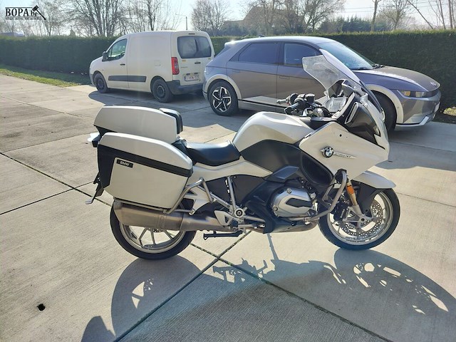 Lot 2 - bmw r 1200 rt (2017-chass.wb10a0306hz258939) - afbeelding 7 van  12