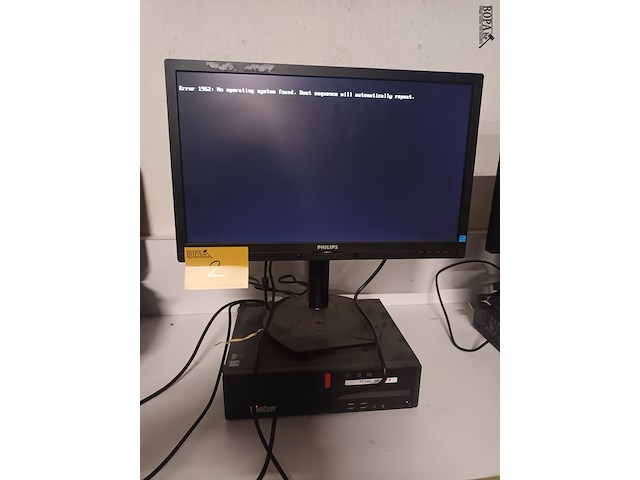 Lot 2 - computer configuratie - afbeelding 1 van  2