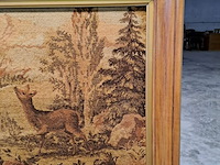 Lot 2 - gobelin (wandtapijt) in eiken kader met herten en adelaar - afbeelding 5 van  5
